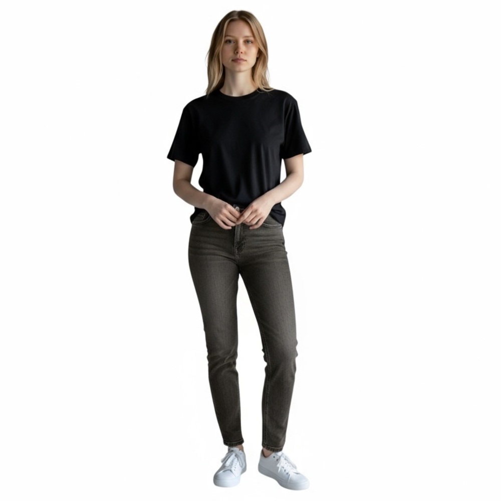 #275 Classic Black Skinny Jeans for Women